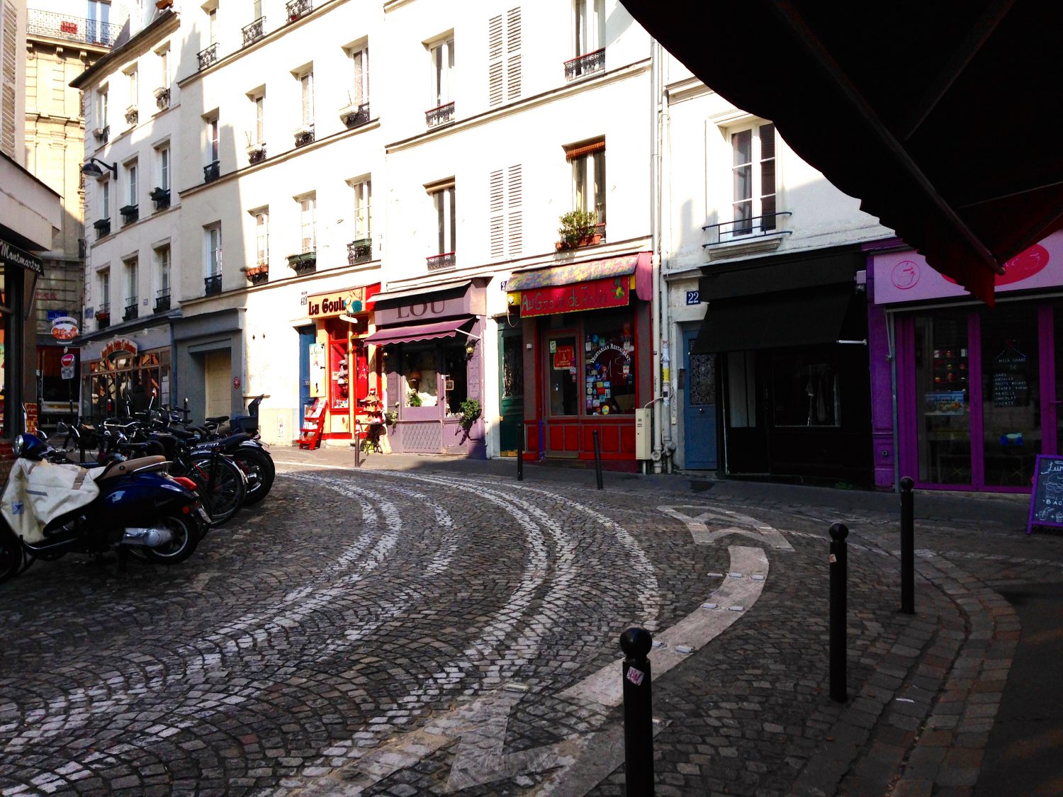 Montmartre Street